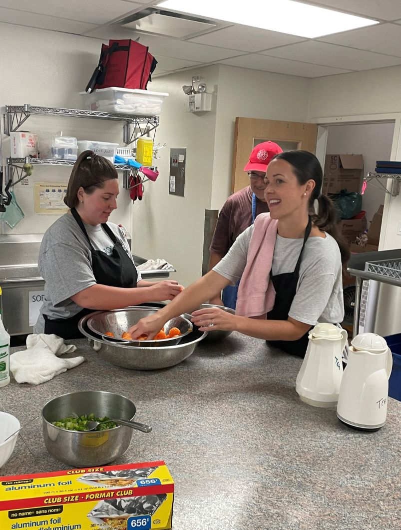 Serving meals with Kamloops PIT Stop | Dawson Road Maintenance